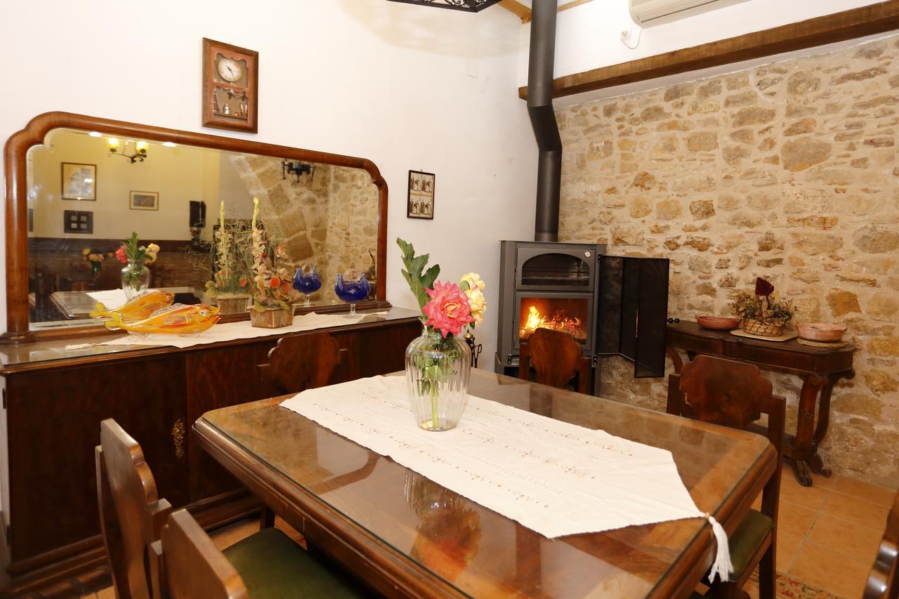 Ca Miquelet - Turistrat Guest House Albocacer Luaran gambar